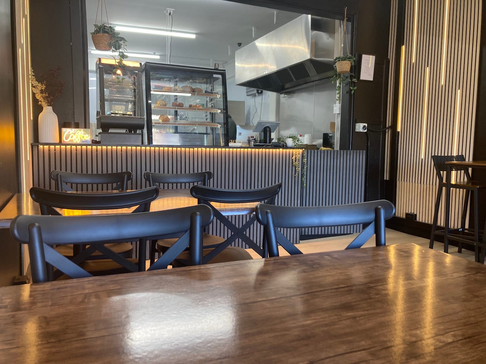Maui Eatery
