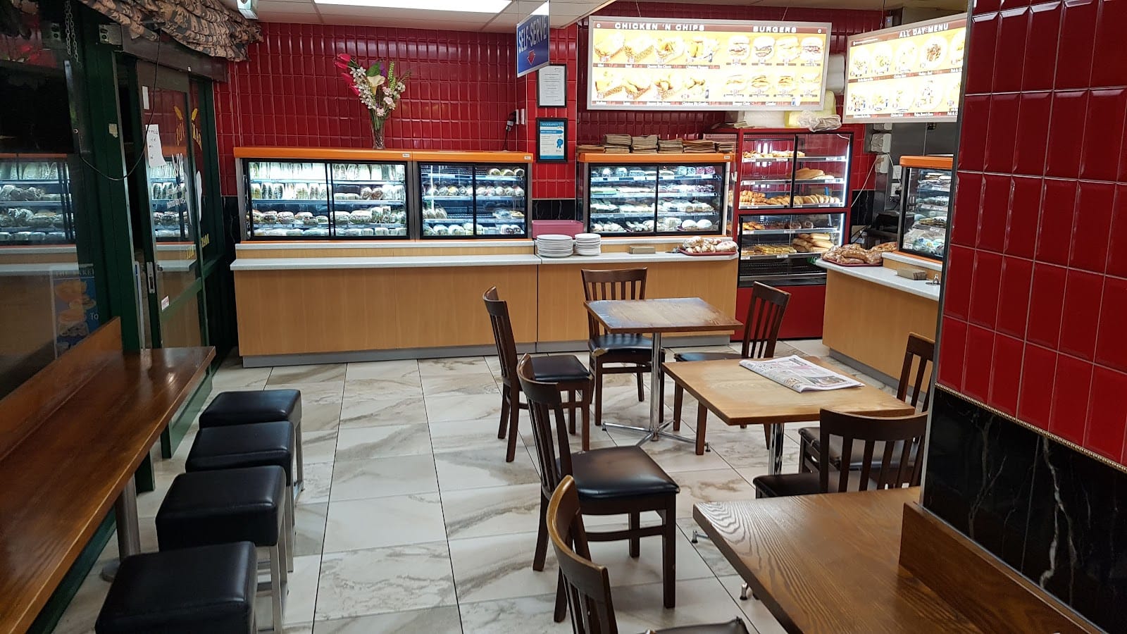 The Bakehouse Cafe, Roasts & Grills