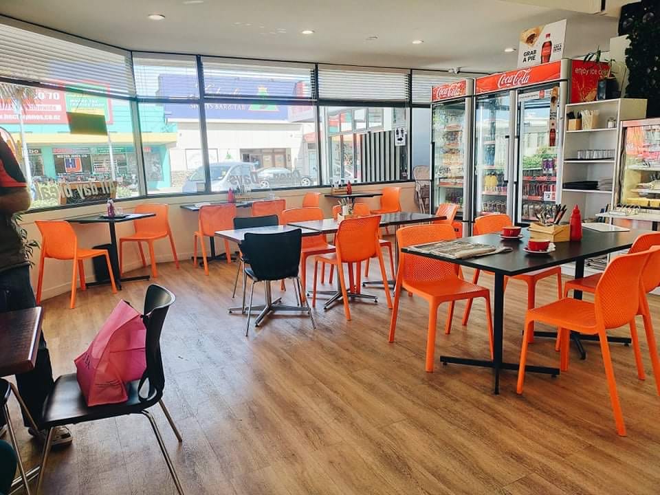 THE DAX cafe & bakery