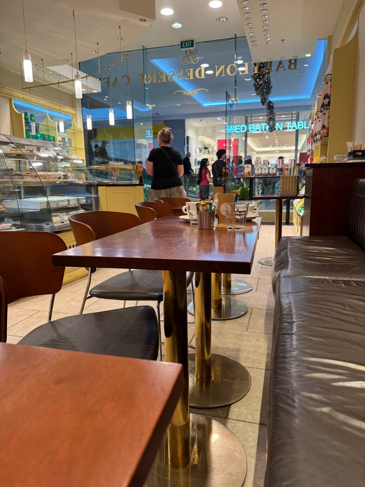Babylon Dessert Cafe