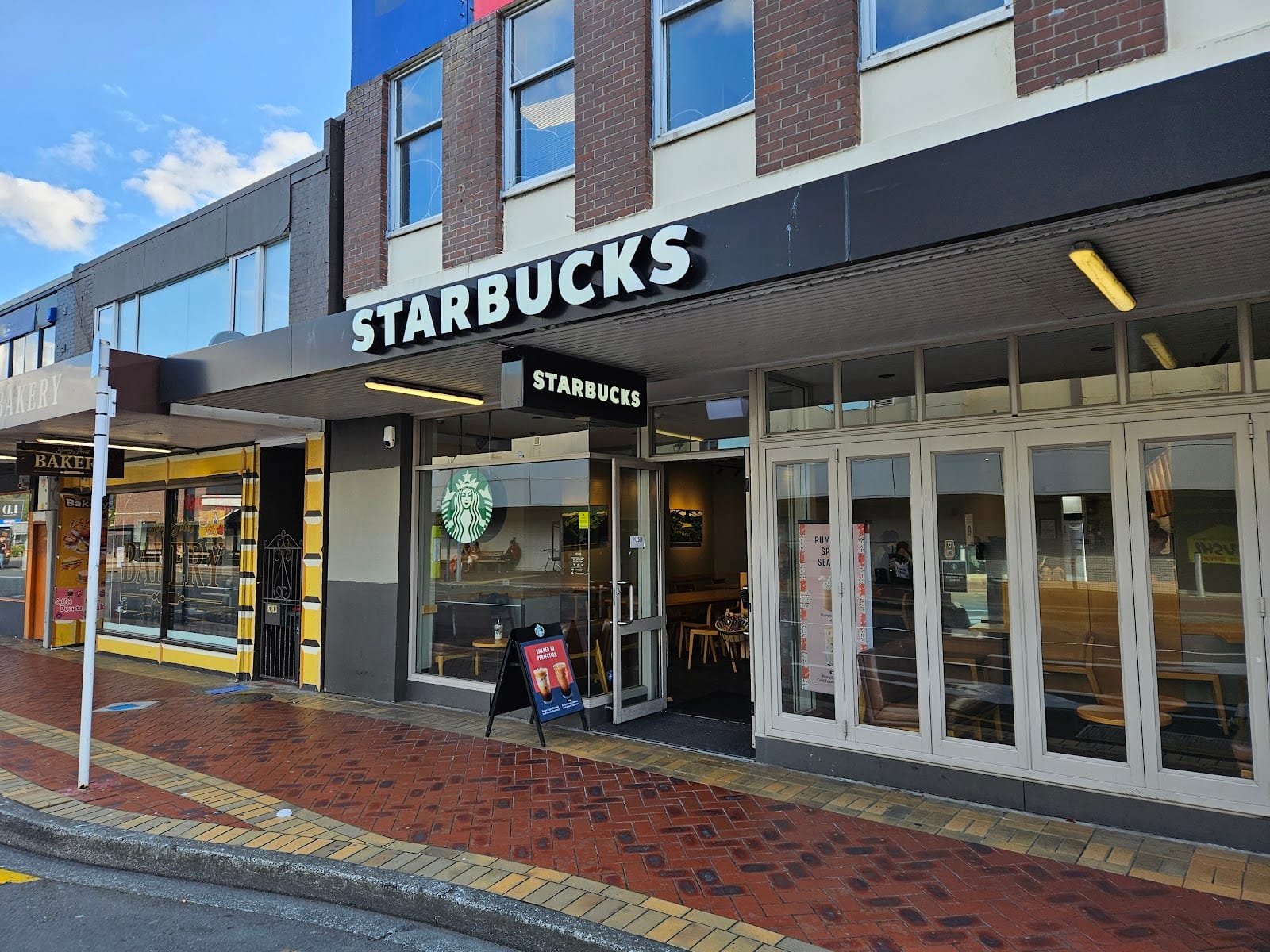 Starbucks Lower Hutt