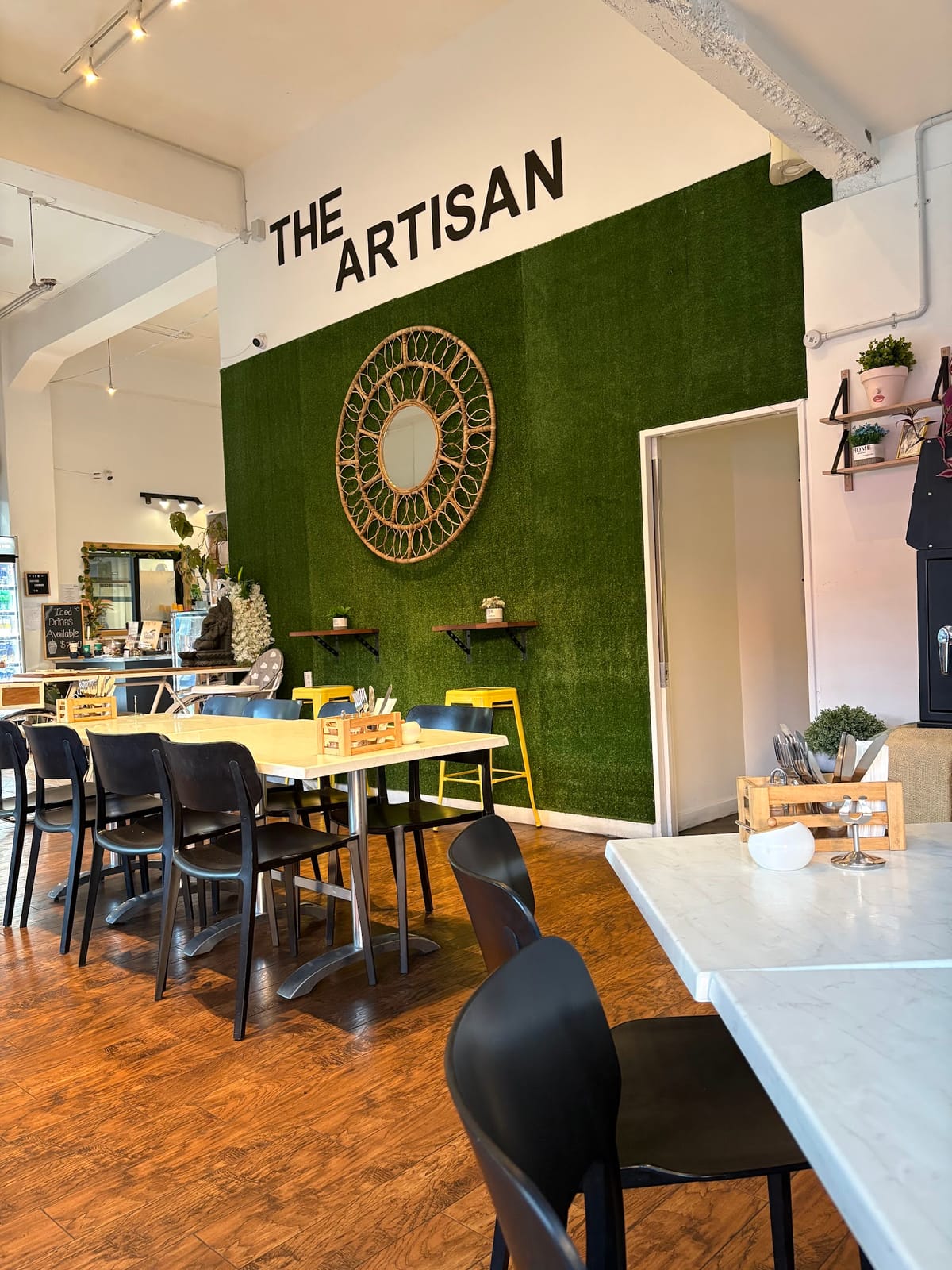 The Artisan Cafe
