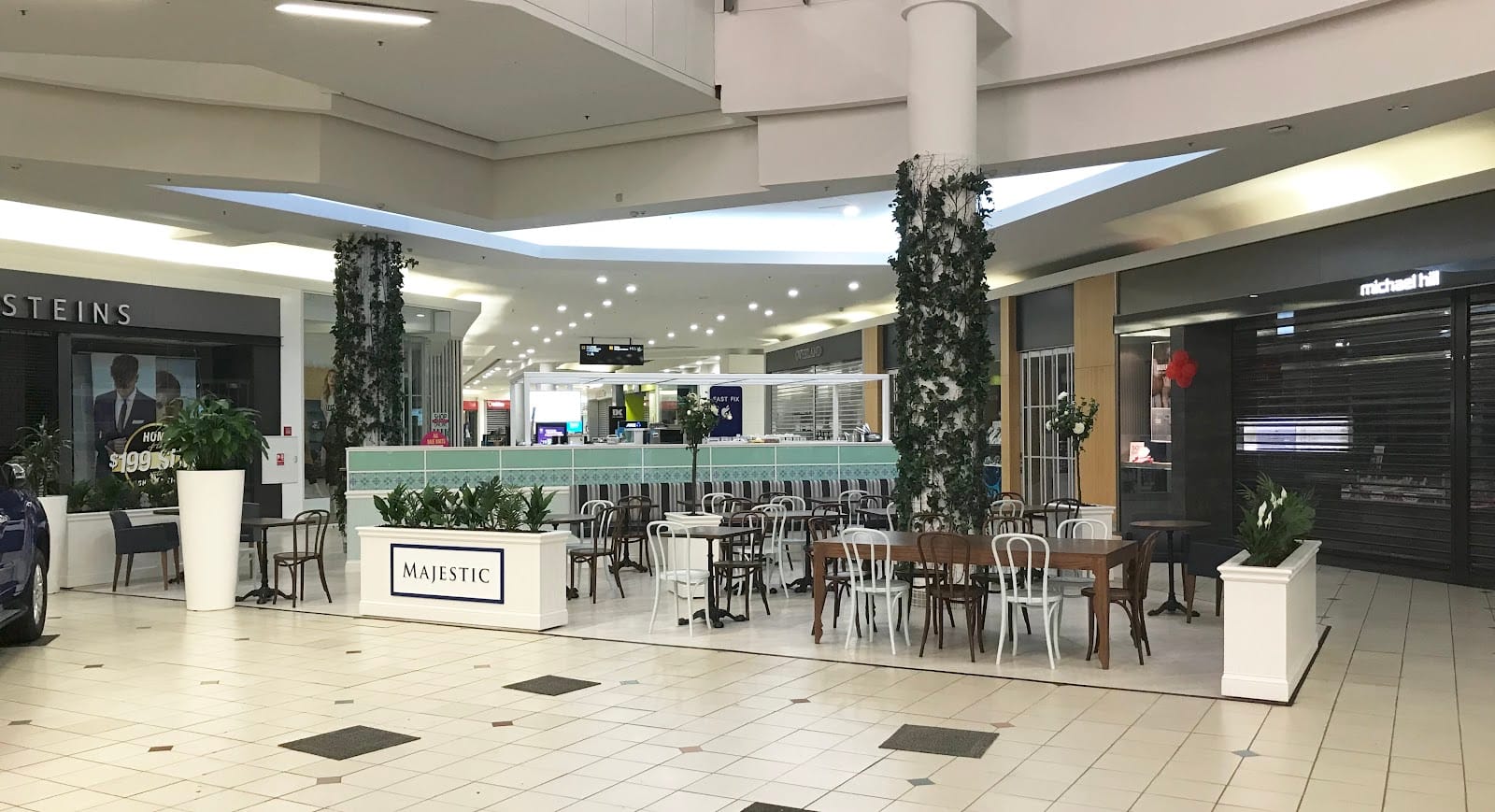 Majestic Cafe - North City