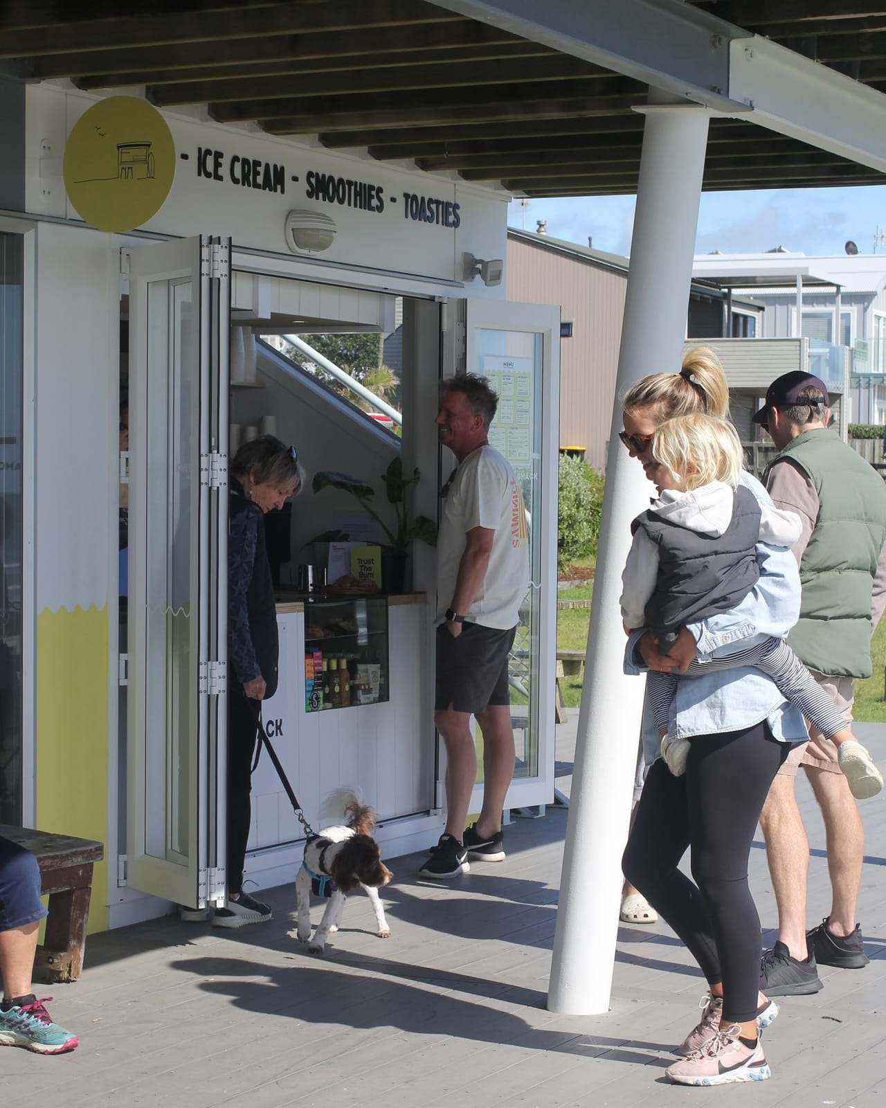 OMANU SURF SHACK photo 4