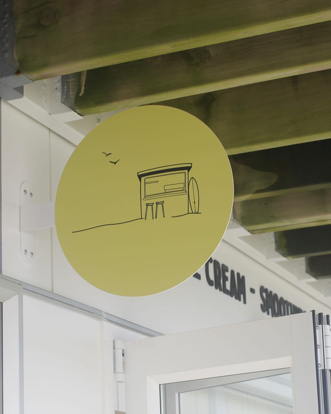 OMANU SURF SHACK photo 7