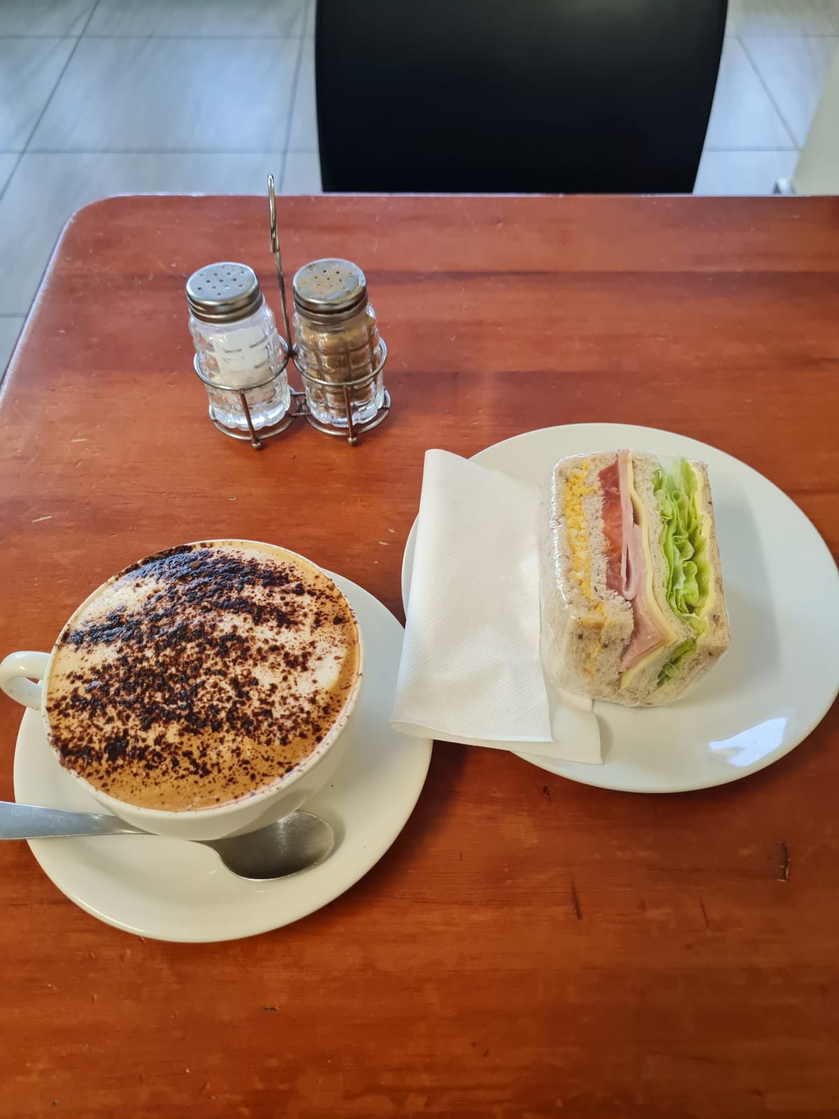 16th Ave Cafe
