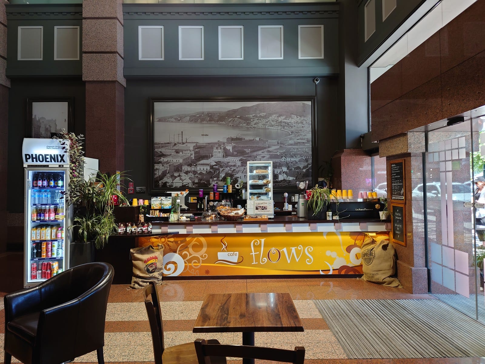 Flows cafe