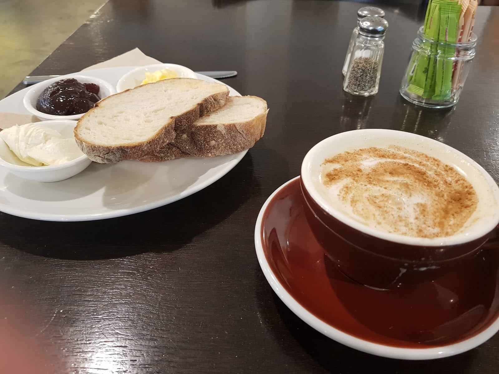Peckish Jr. Cafe