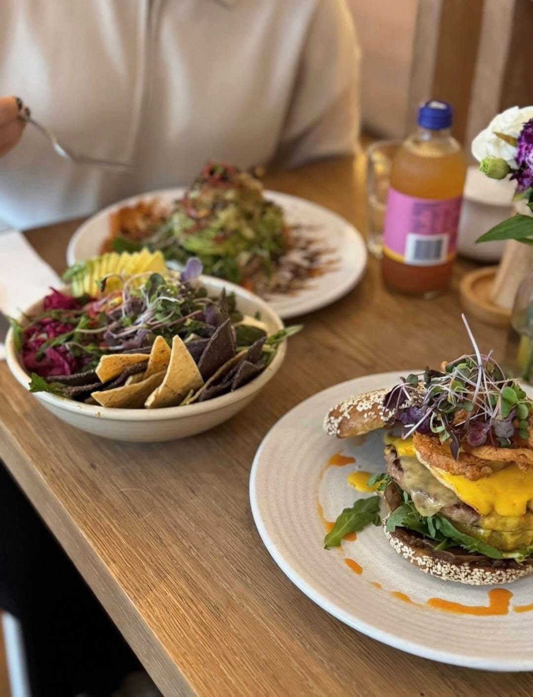 Neo Cafe & Eatery photo 4