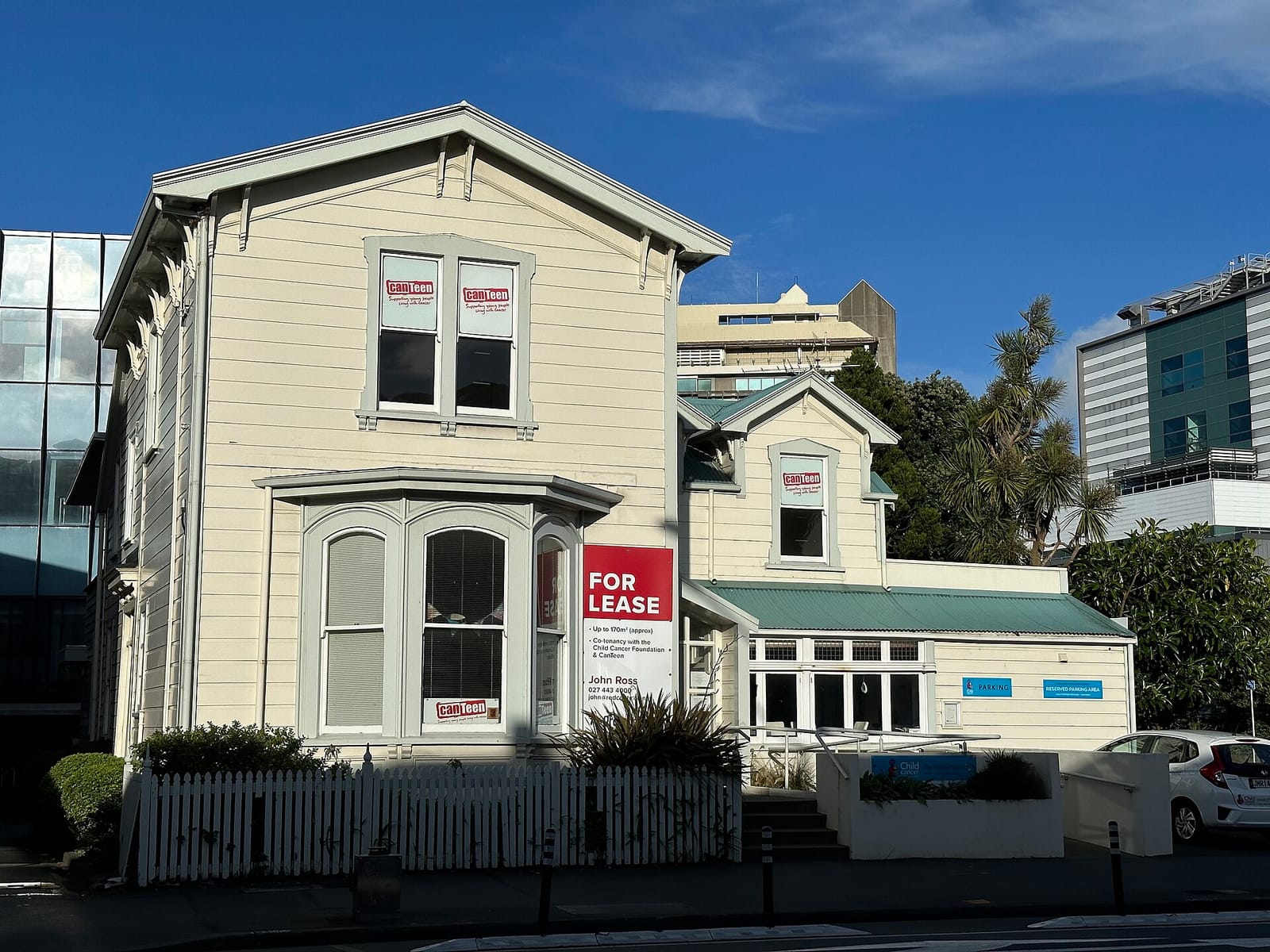 FRANK'S Newtown photo 4