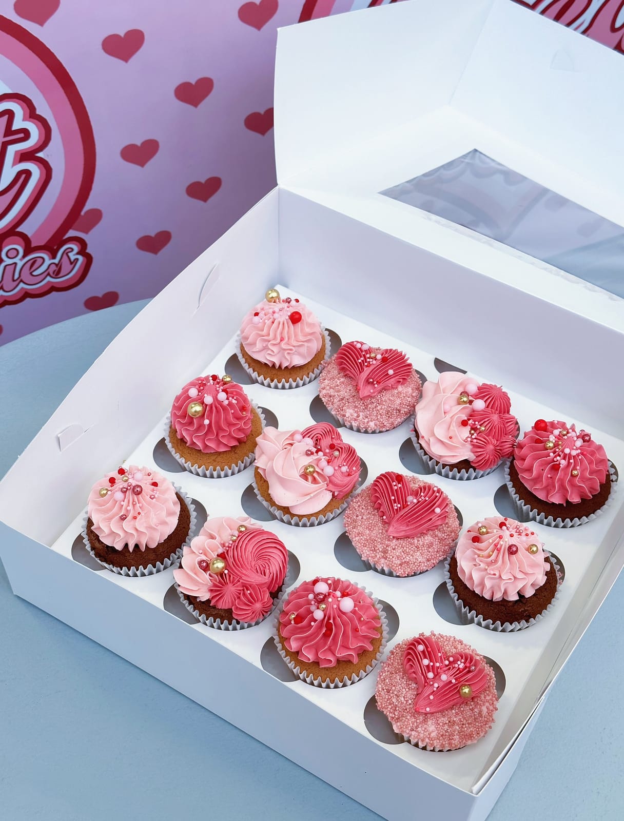 Treat Cakes and Pastries