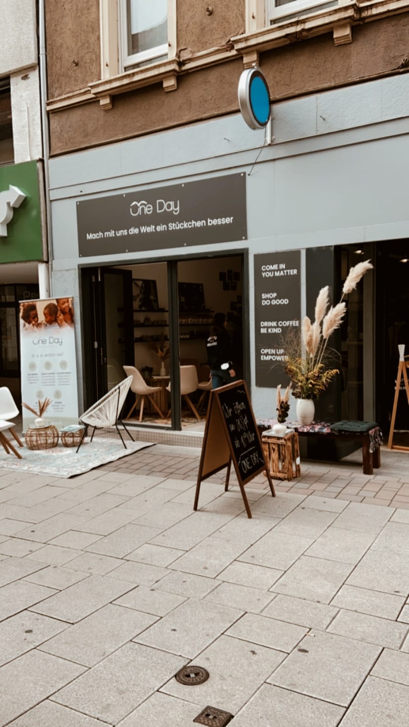 ONE DAY Ladencafè – PLACE OF KINDNESS