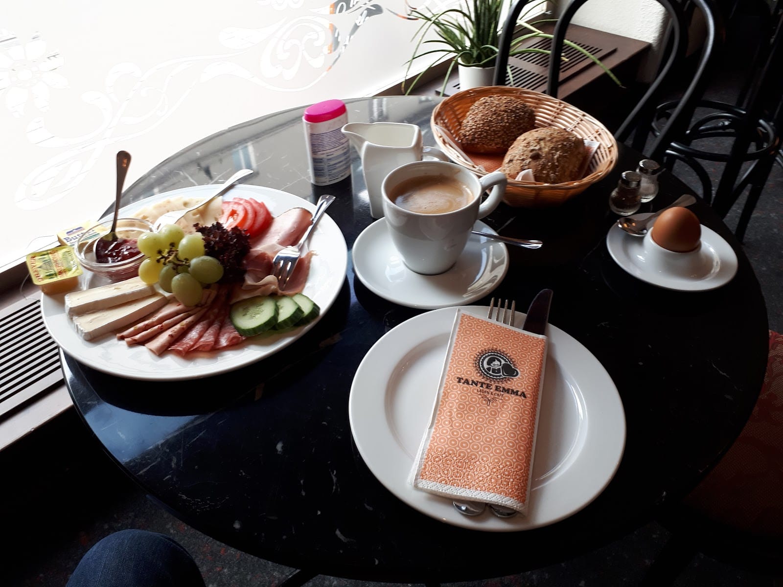 Tante Emma Laden & Cafe