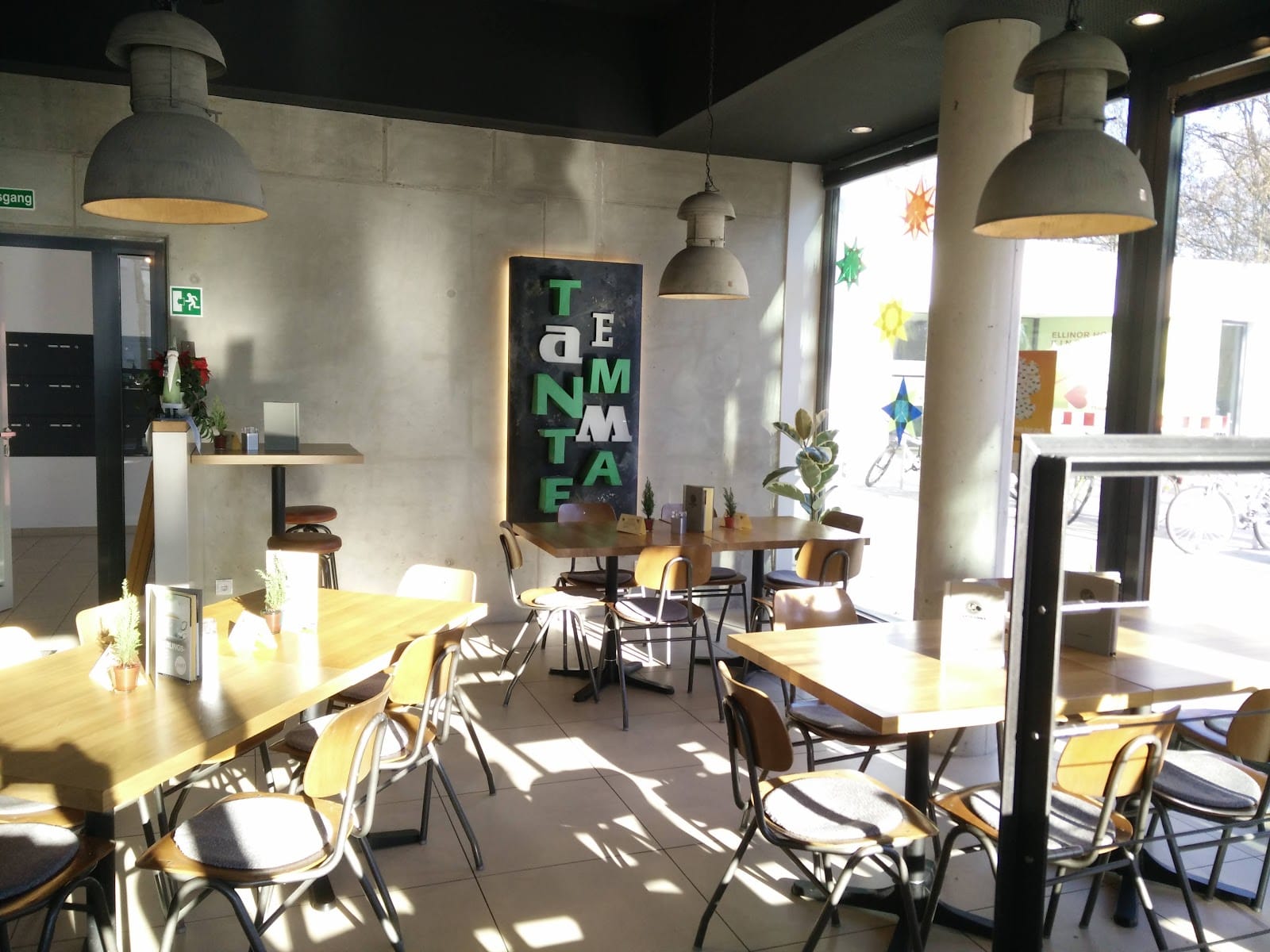 Tante Emma Laden & Cafe