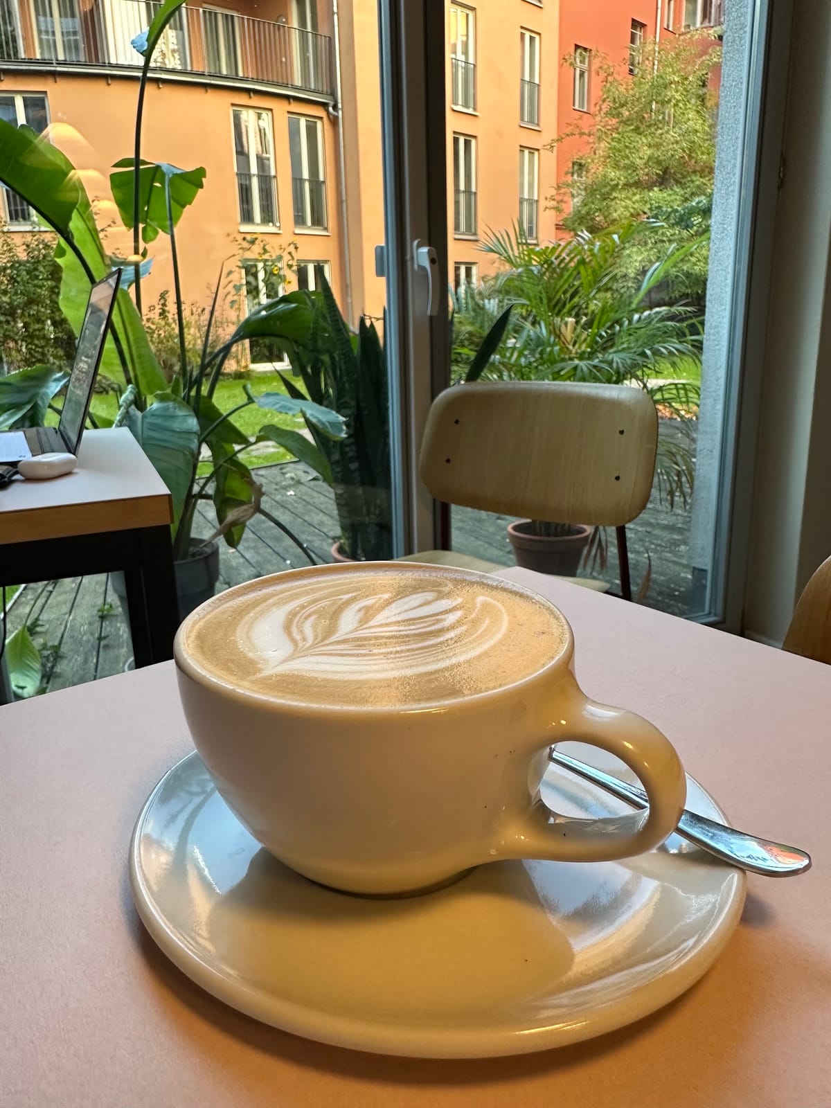 Coffee Circle Rosa-Luxemburg-Straße
