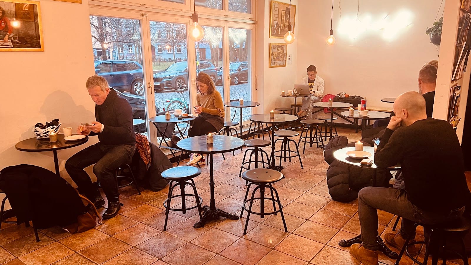 Milch Halle Berlin Coffee