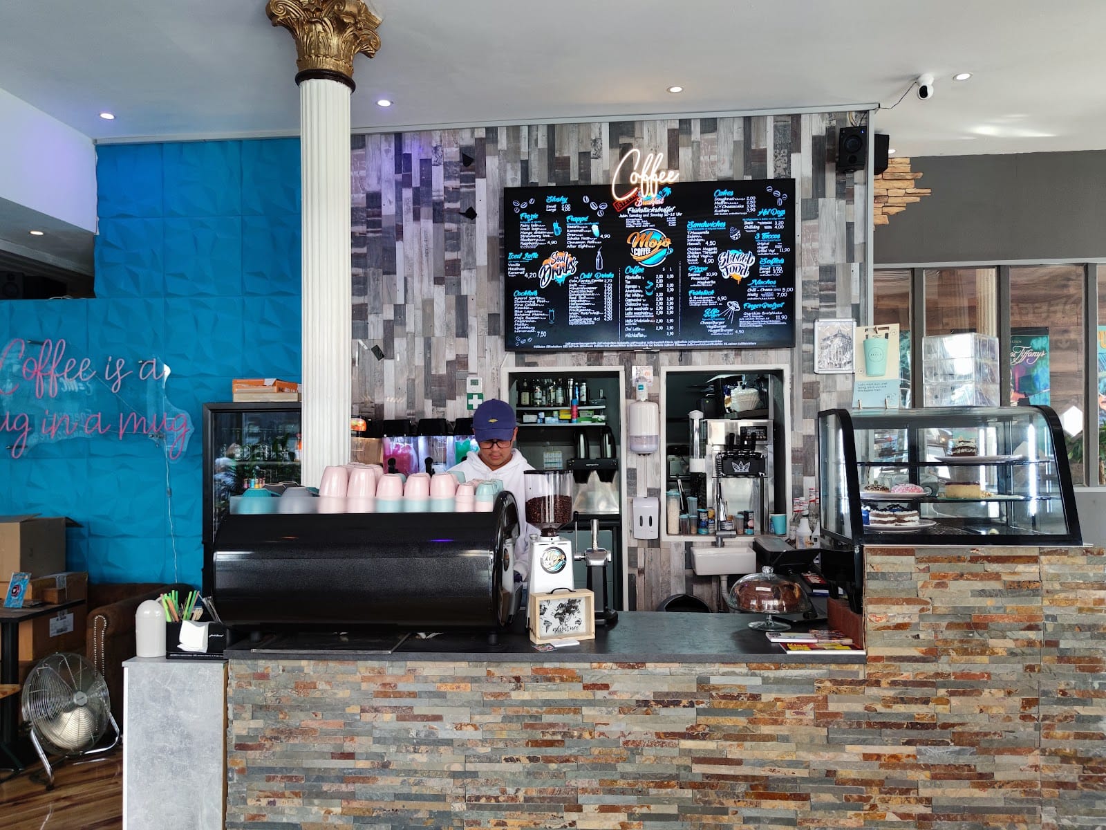 Mojo Coffee & Diner