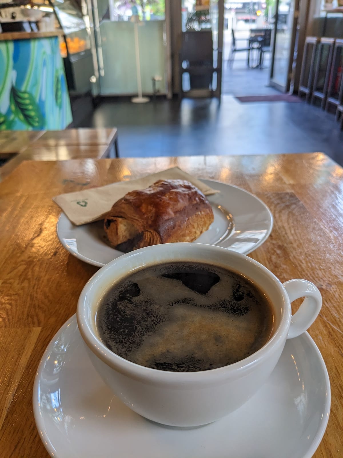 moyo COFFEE - Hauptbahnhof - Central Station