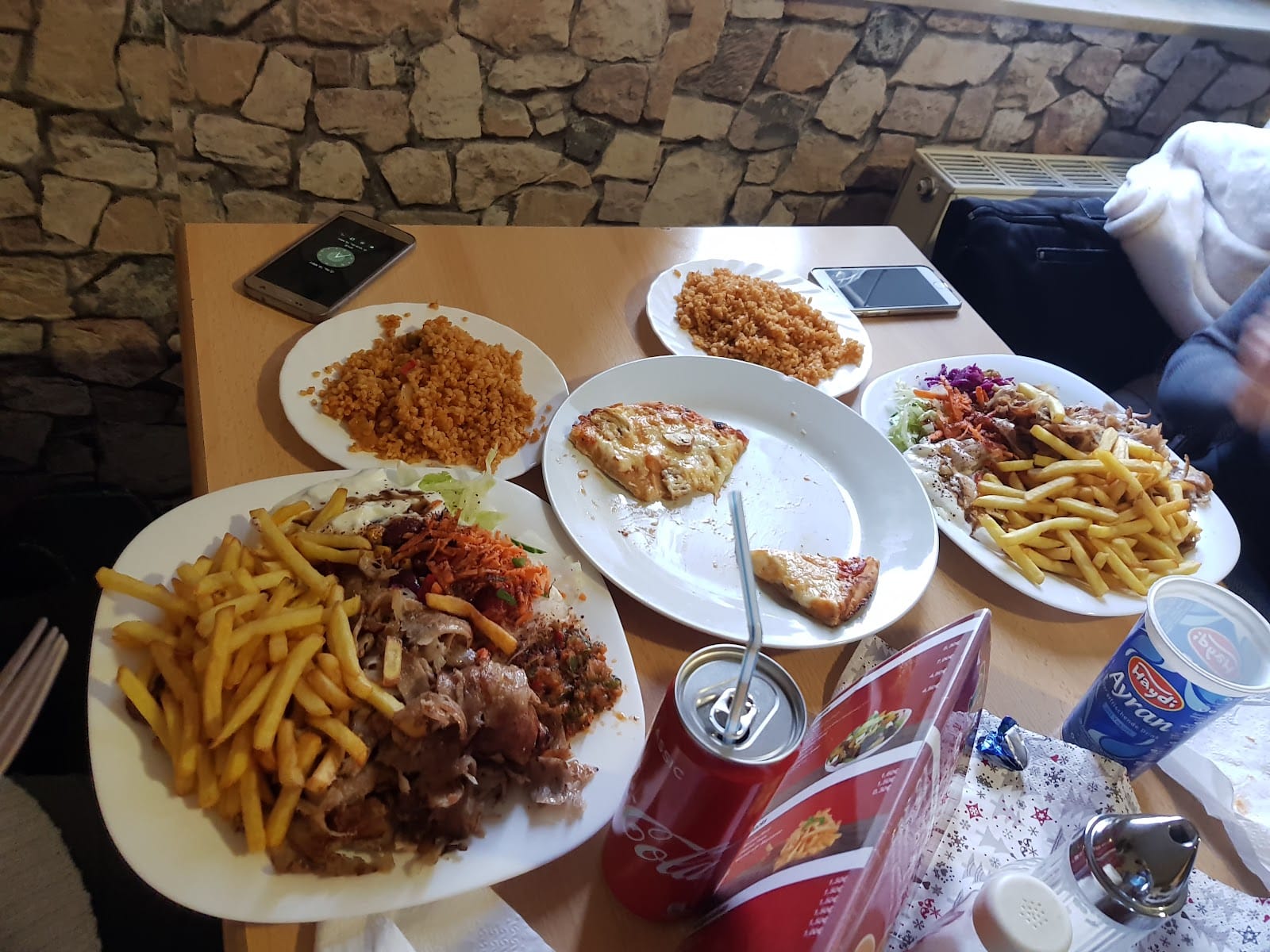 TUNA Cafe + Bistro UG (haftungsbeschränkt)