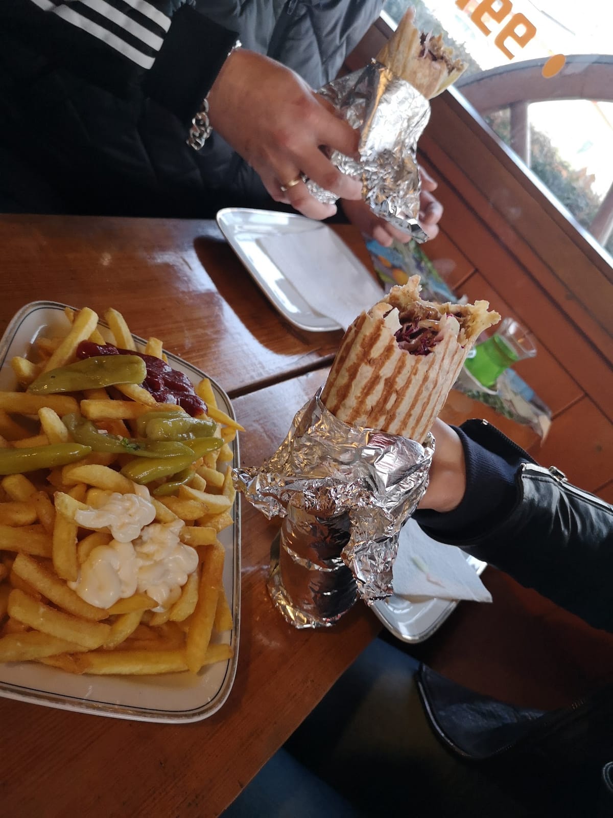 Hallo Döner & Cafe
