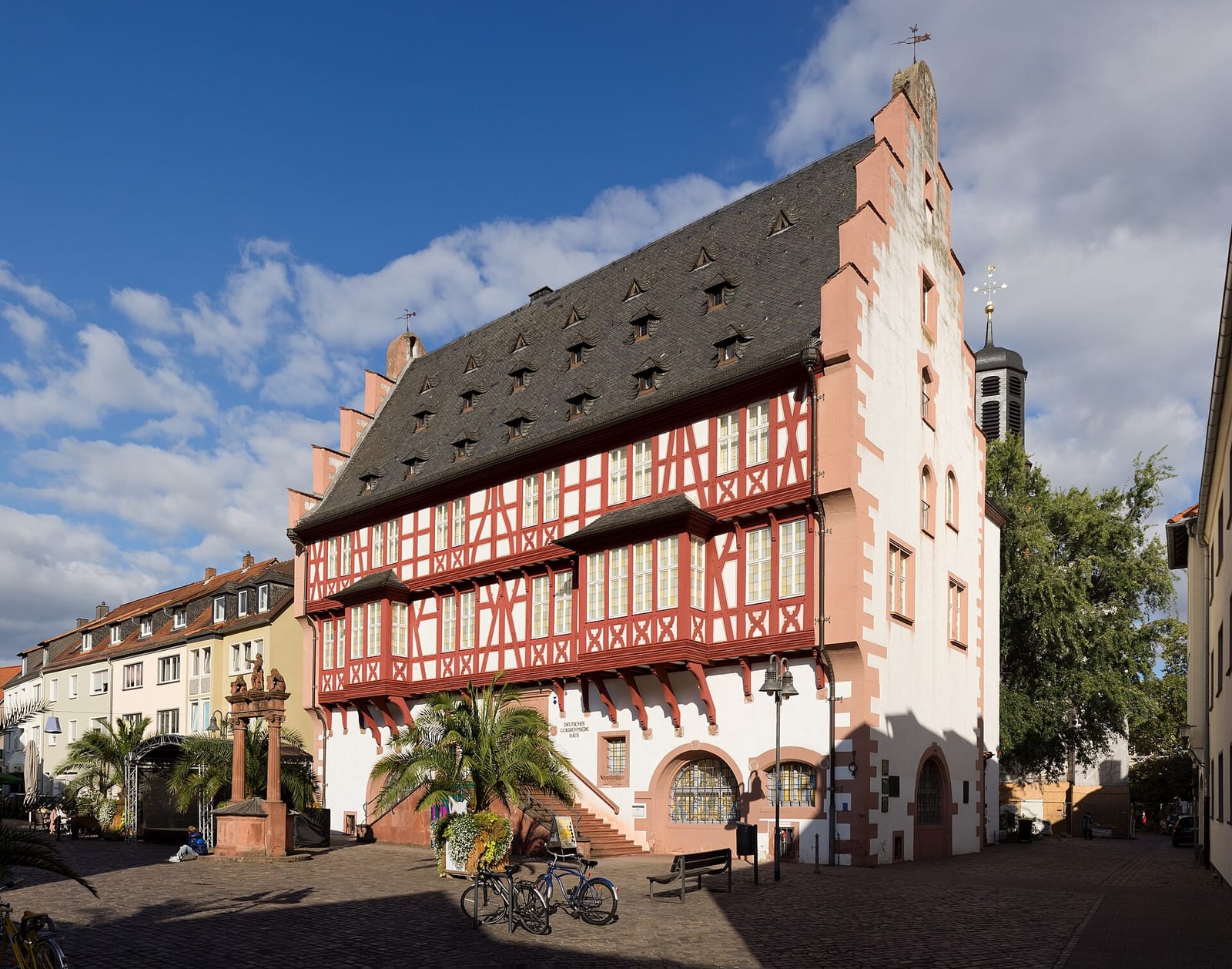 BRICKS — coffee with friends - Hanau photo 2