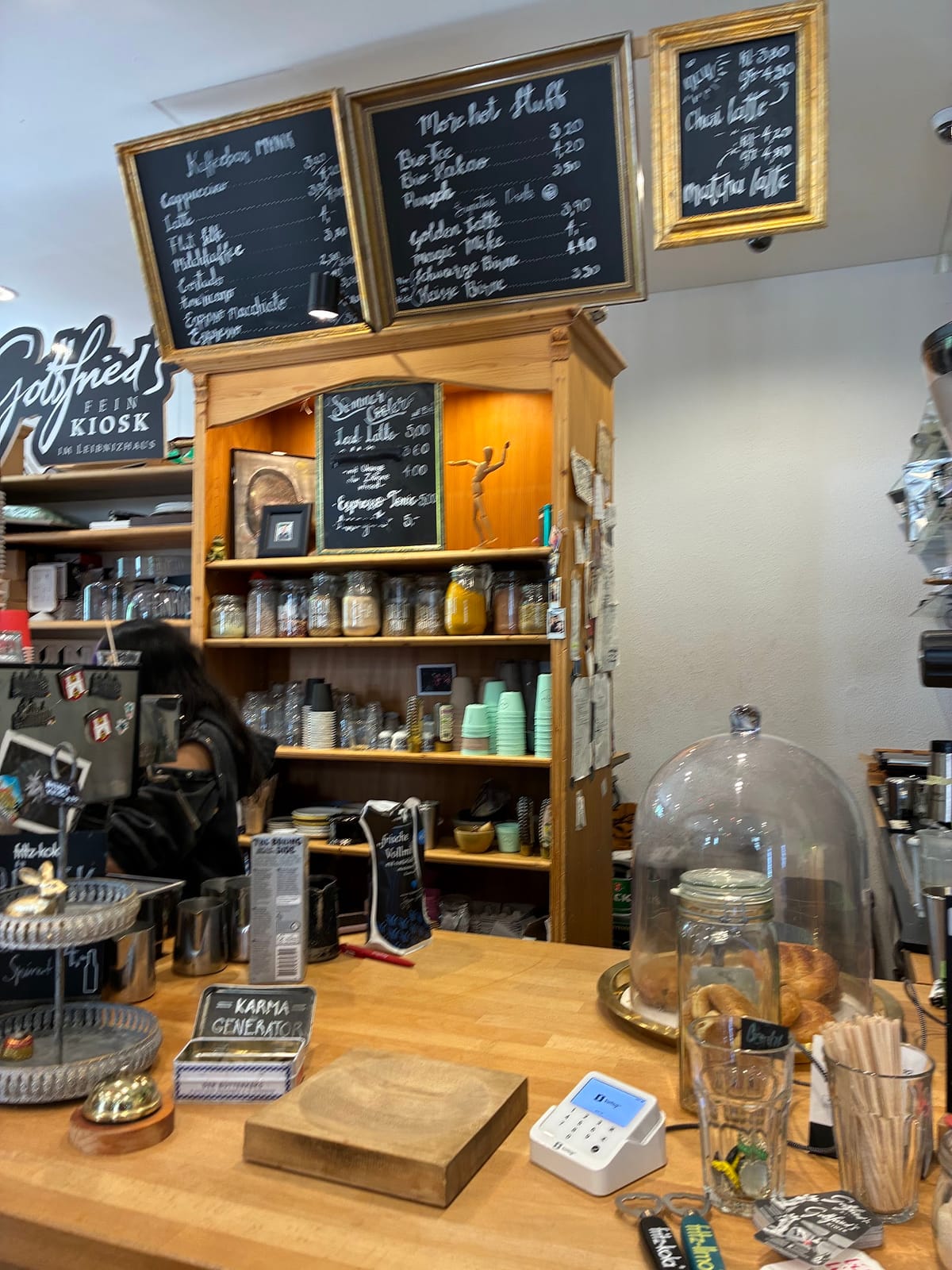 MYNK COFFEE & dry goods