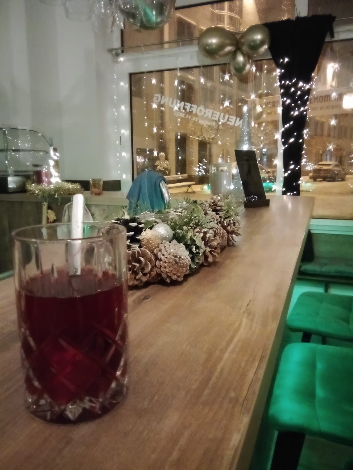 Luna Cafe Bar
