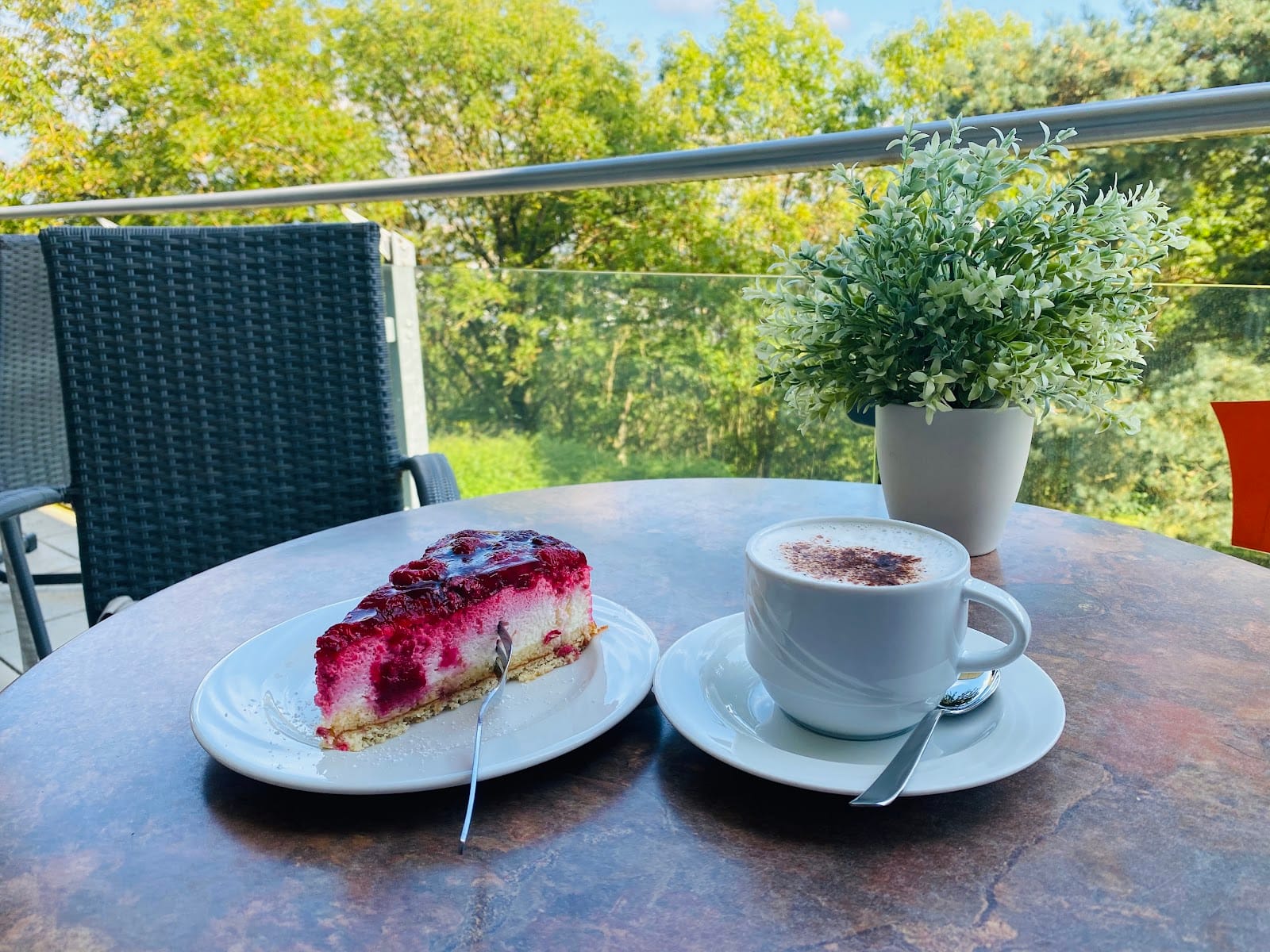 Cafe Hayezeit