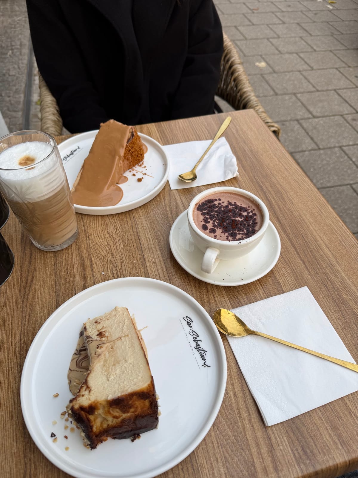 Cafe Pol - Cheesecake and more