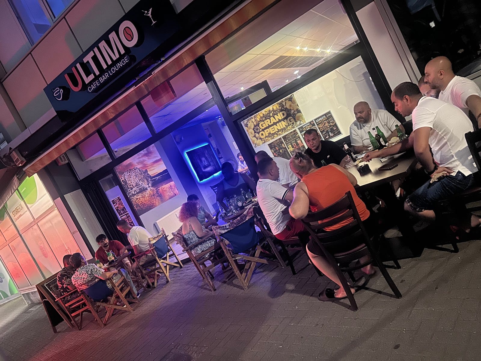 Ultimo Cafe And Lounge