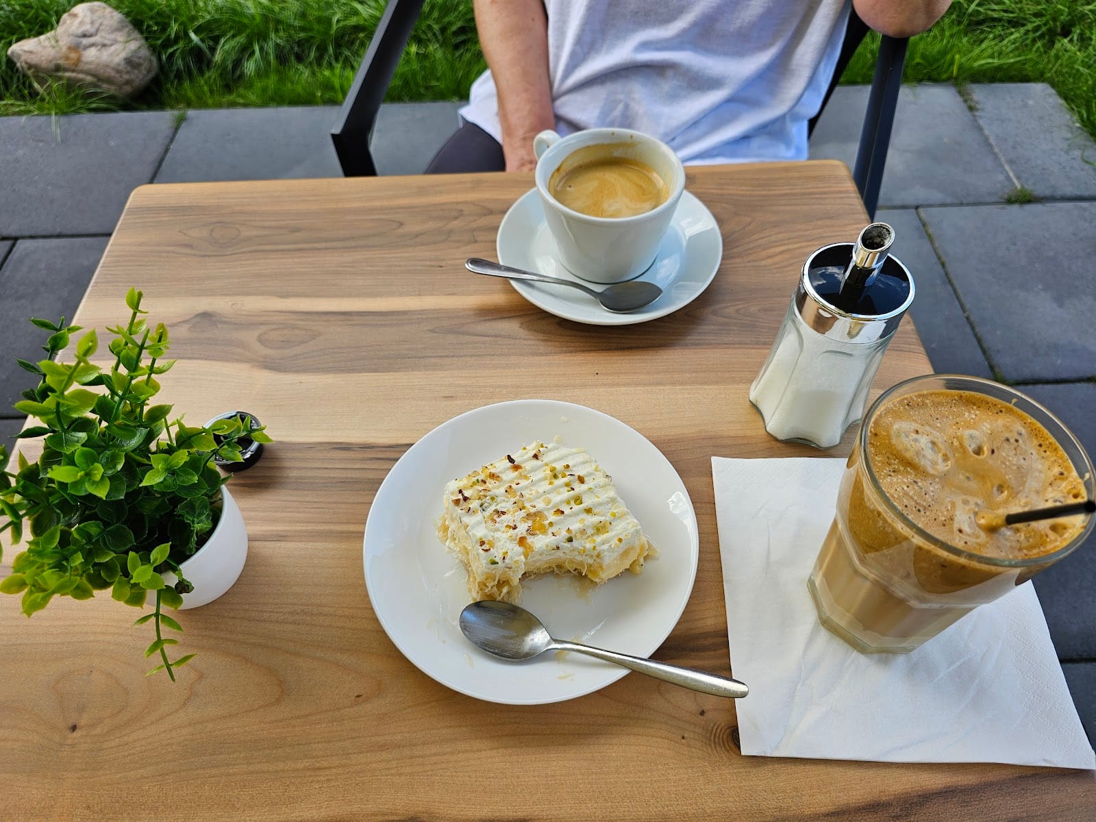 Kalimera Coffee - Food & More