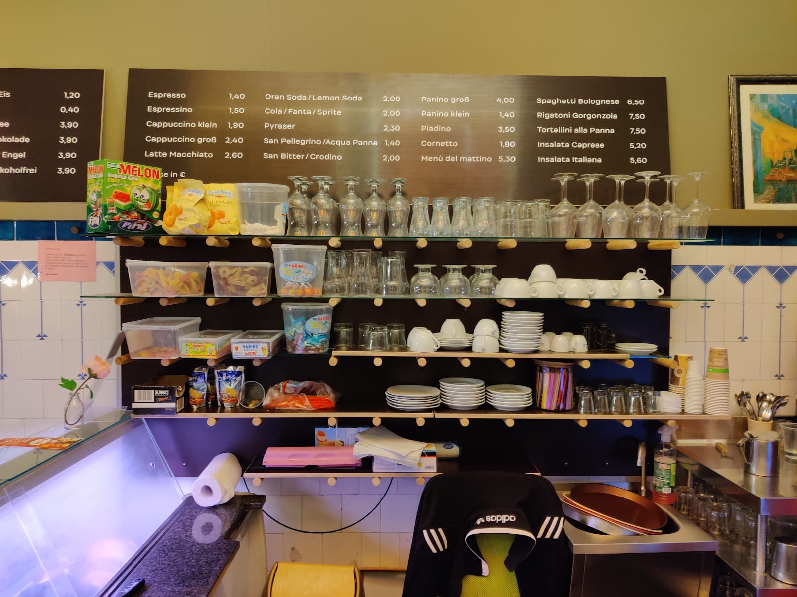 Leos Espresso Bar