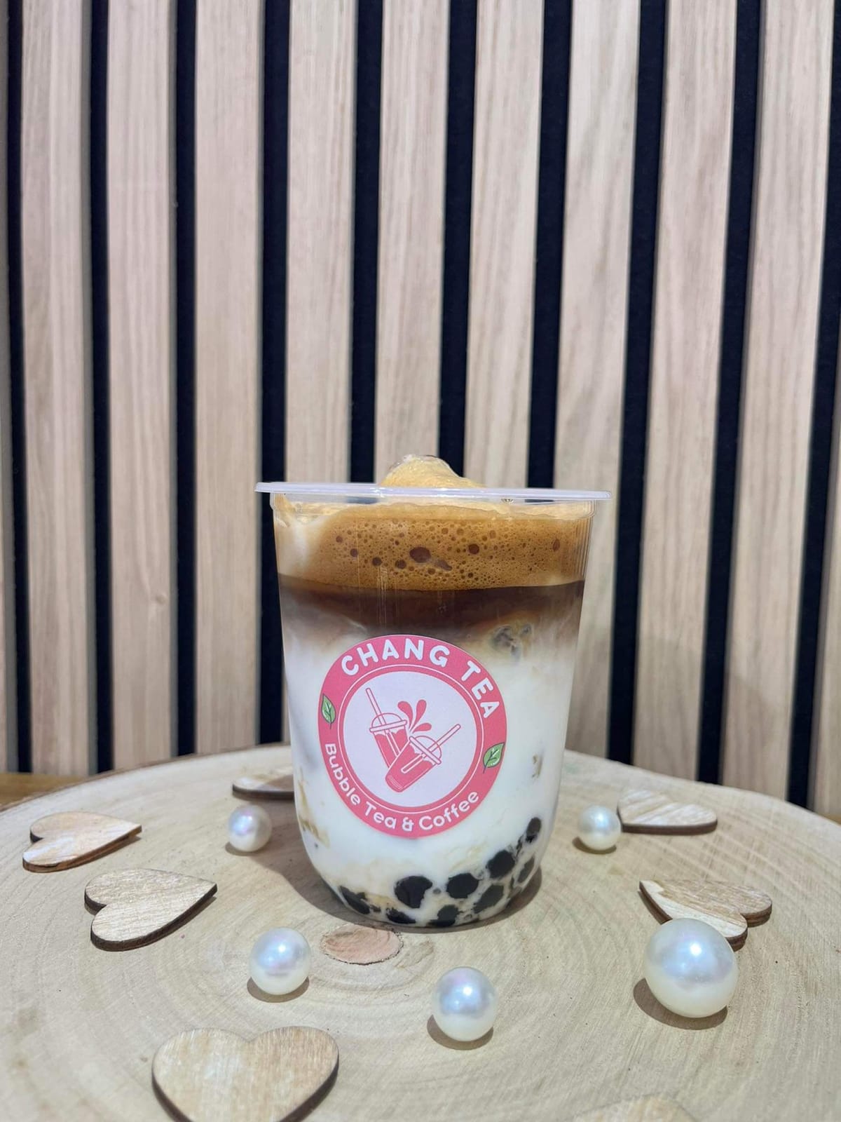 An bubble tea and Coffee