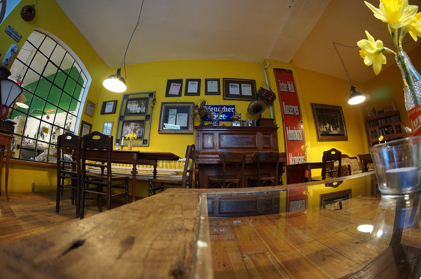 Firstcrack Coffee Roasters & Cafe Pakolat Berlin photo 2