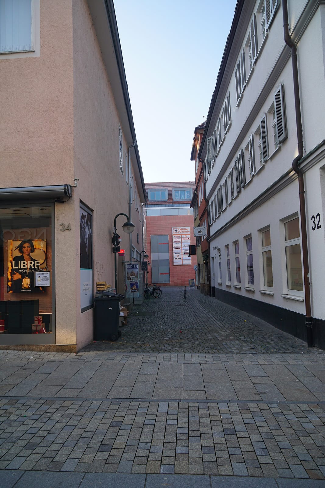 Coffreez Frozen Coffeebar Müller Galerie Reutlingen photo 2