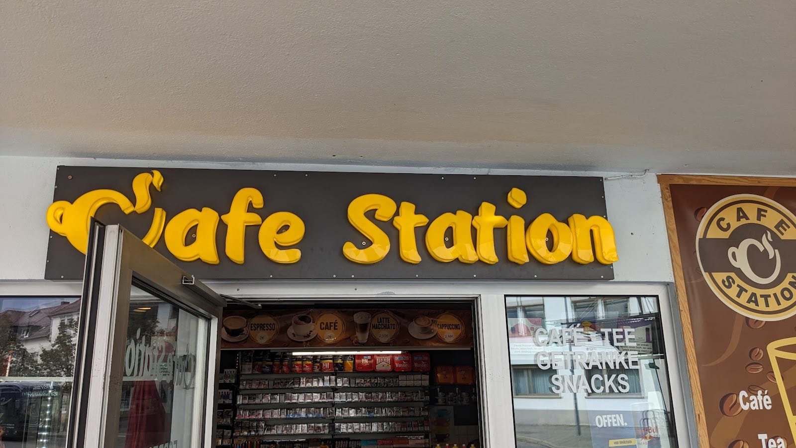 Cafe Station