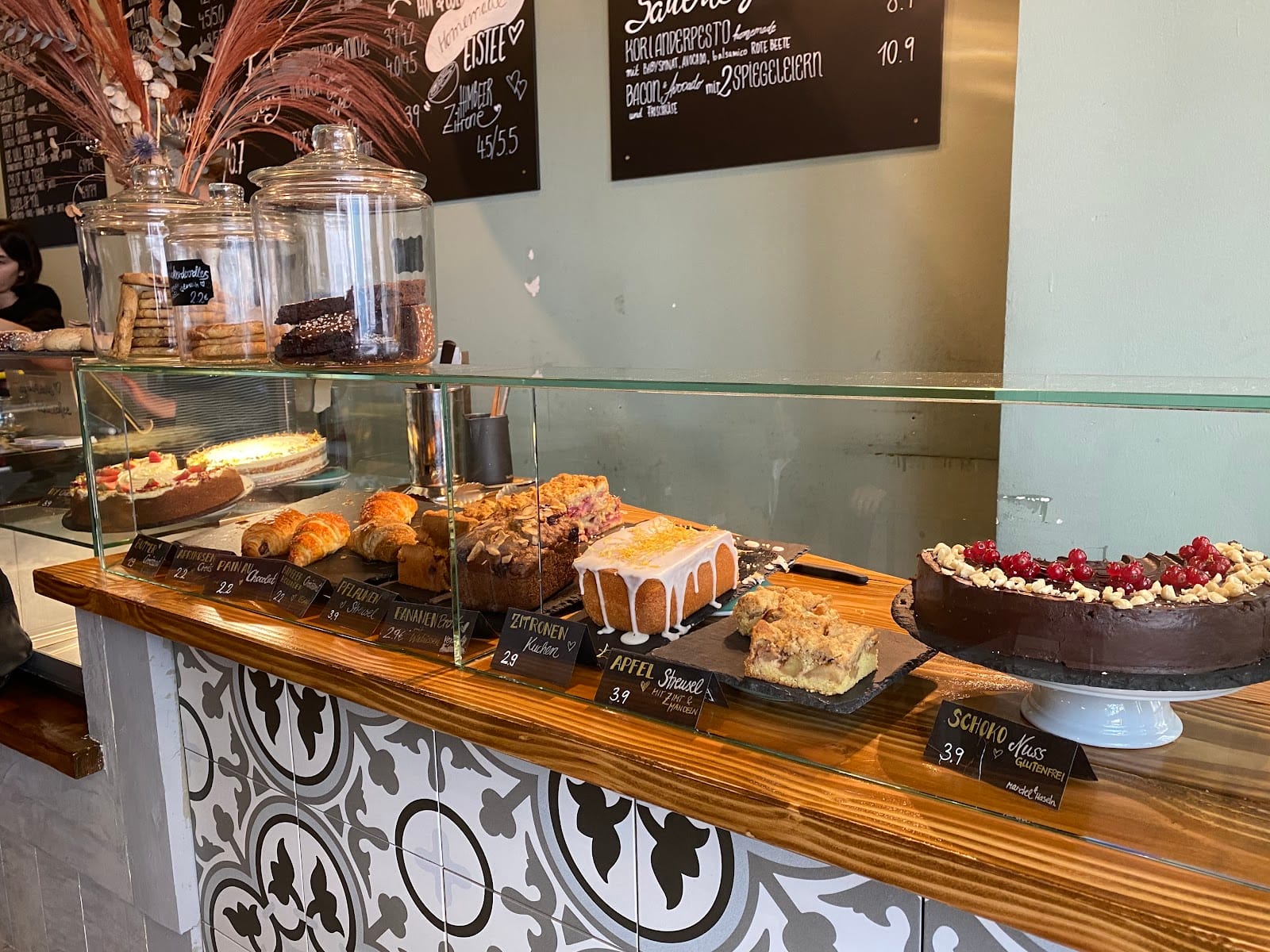 Fendricks Coffee & Breakfast