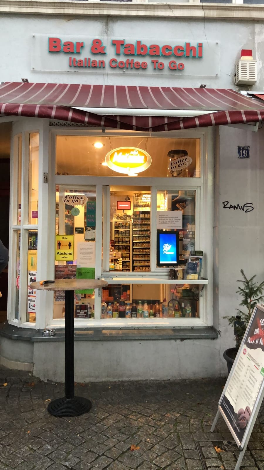 Bar & Tabacchi - Italian Coffee To Go