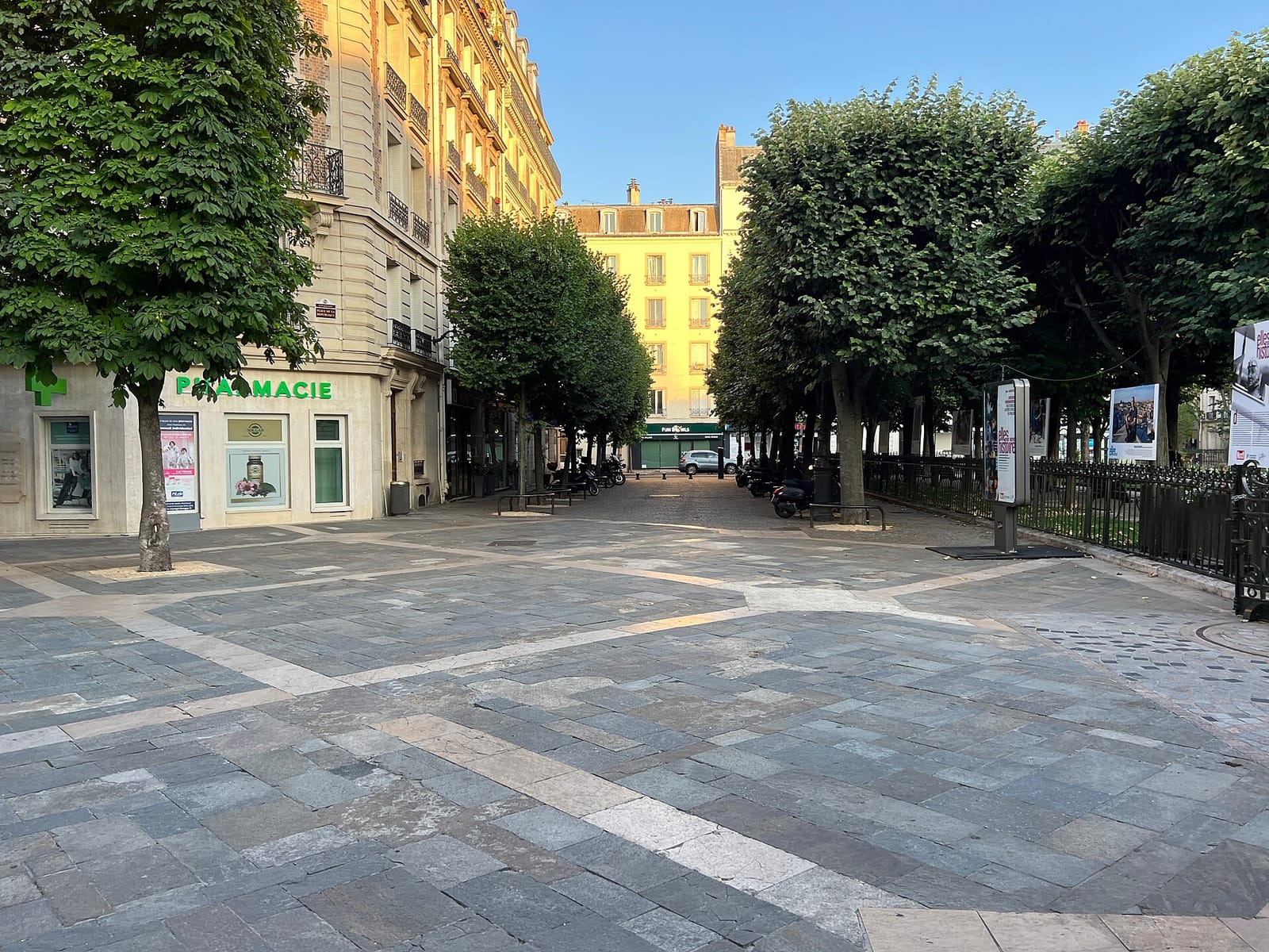 Fleur de Café, Coffee shop & Fleuriste photo 5