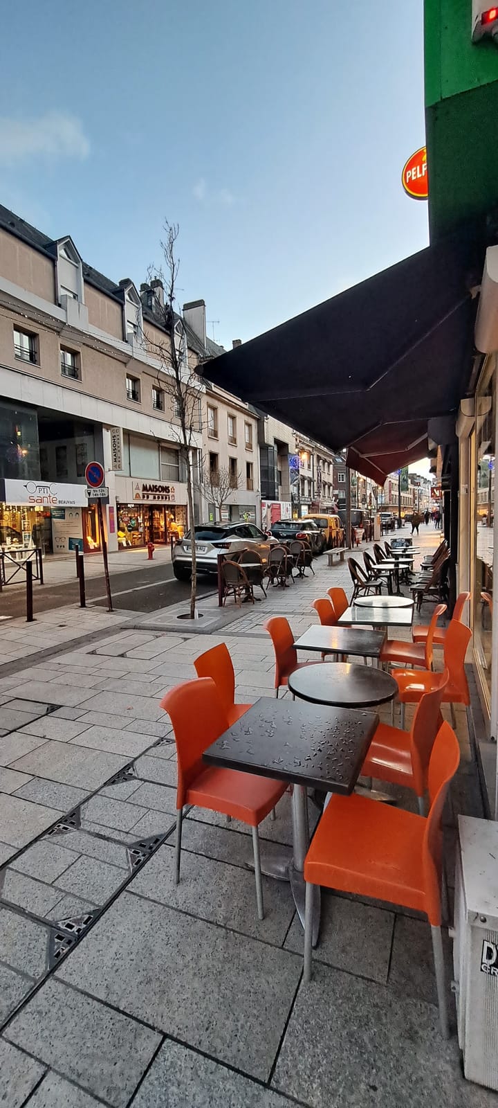 Cafe