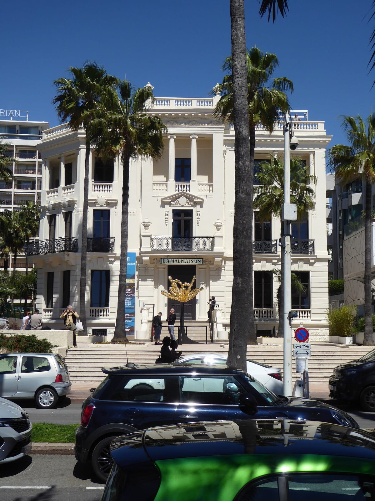 CAFE OLYMPE photo 2