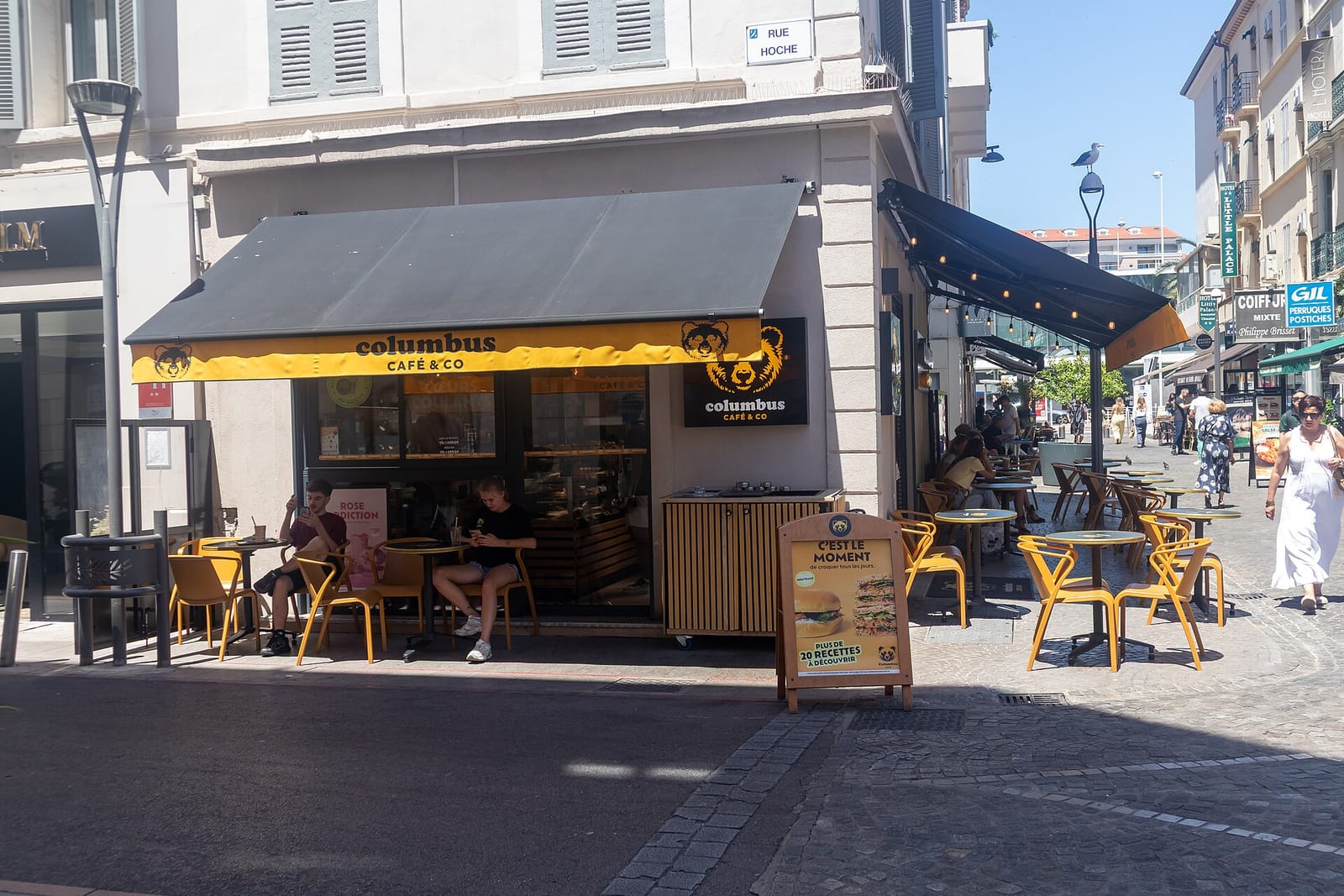Sacha Cafe