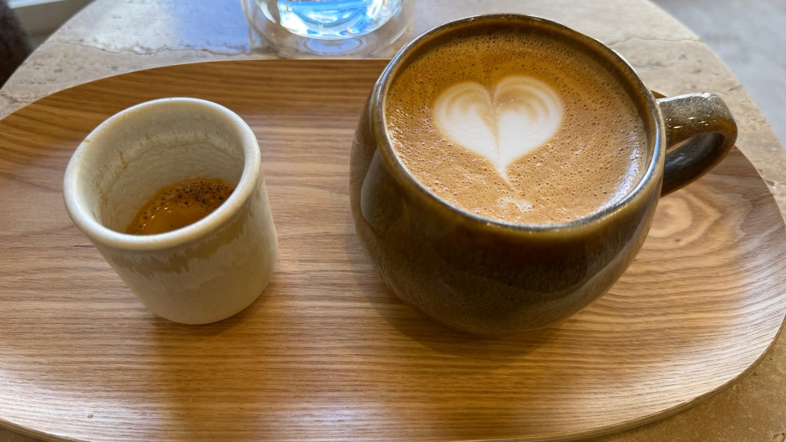 BROWN Coffee Shop