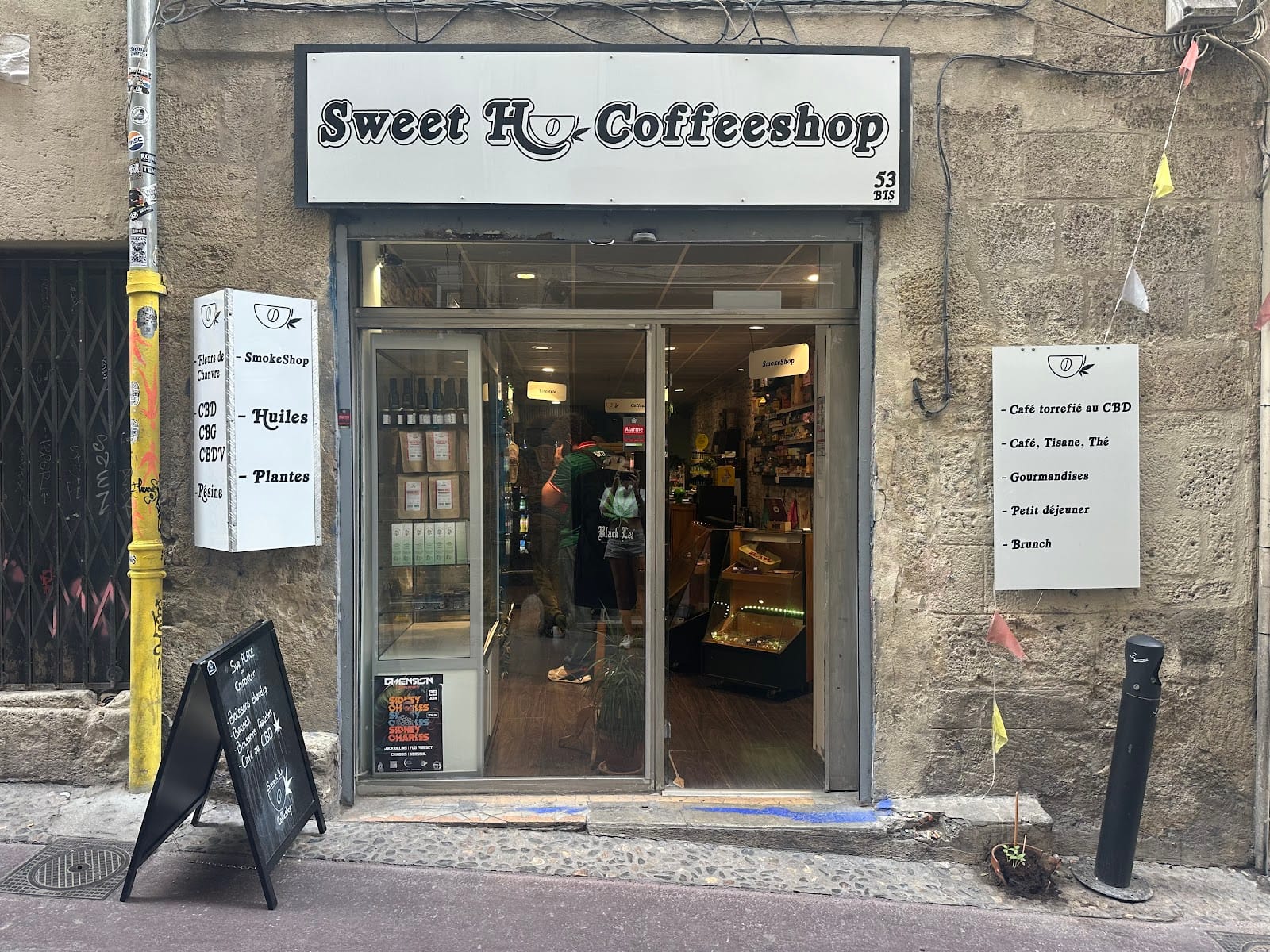 Sweet H Coffee Shop