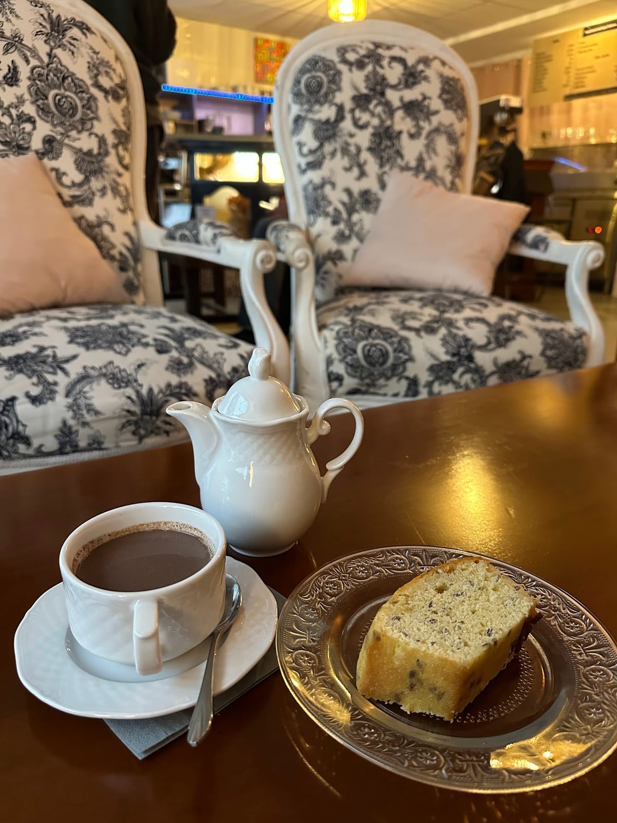 Au cafe