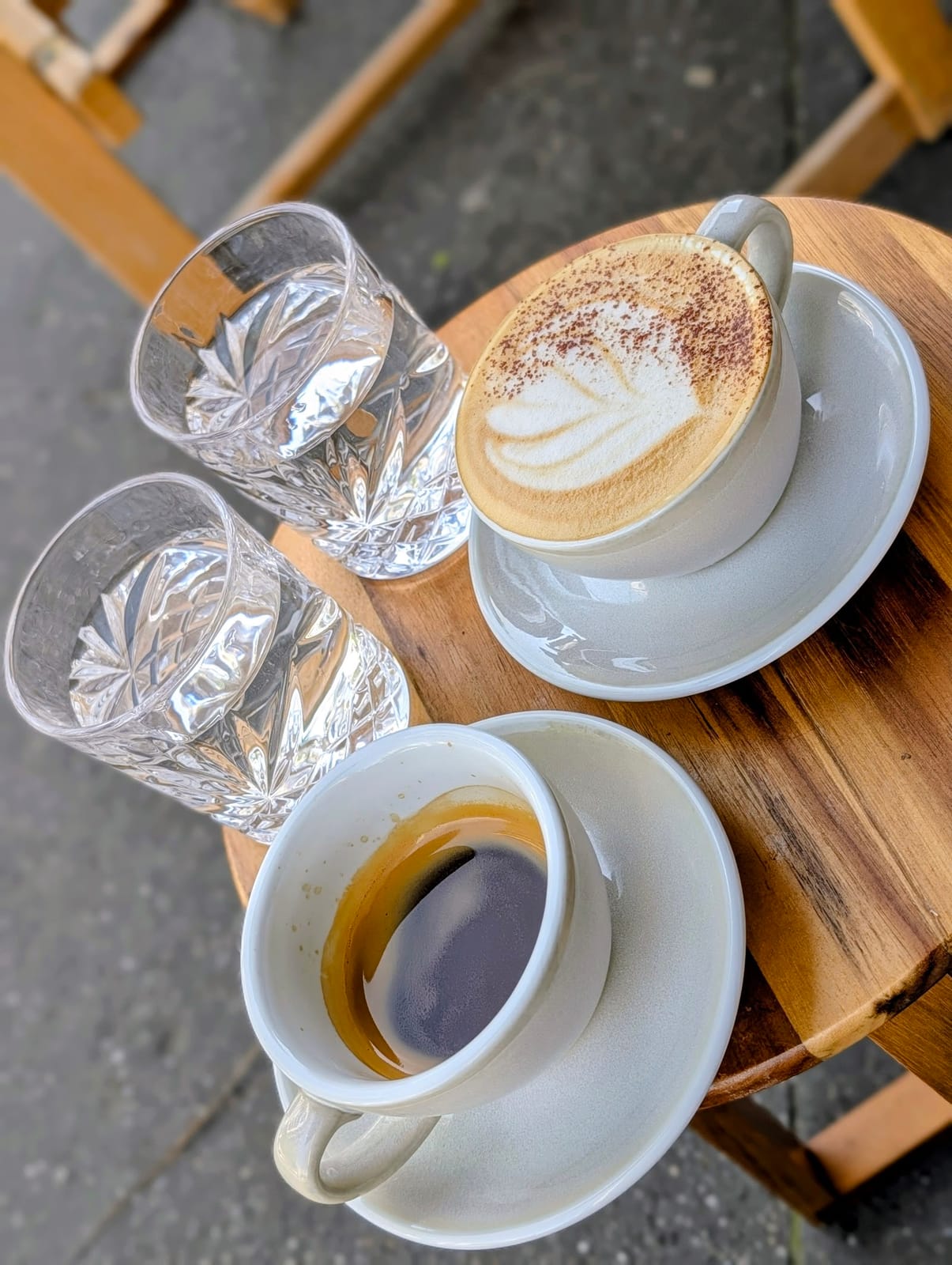 Loud coffee shop