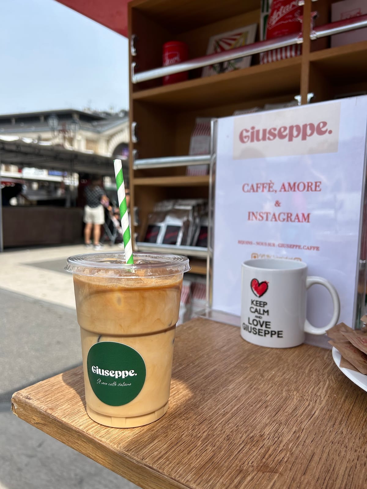Giuseppe. – Coffee Shop Italien Versailles