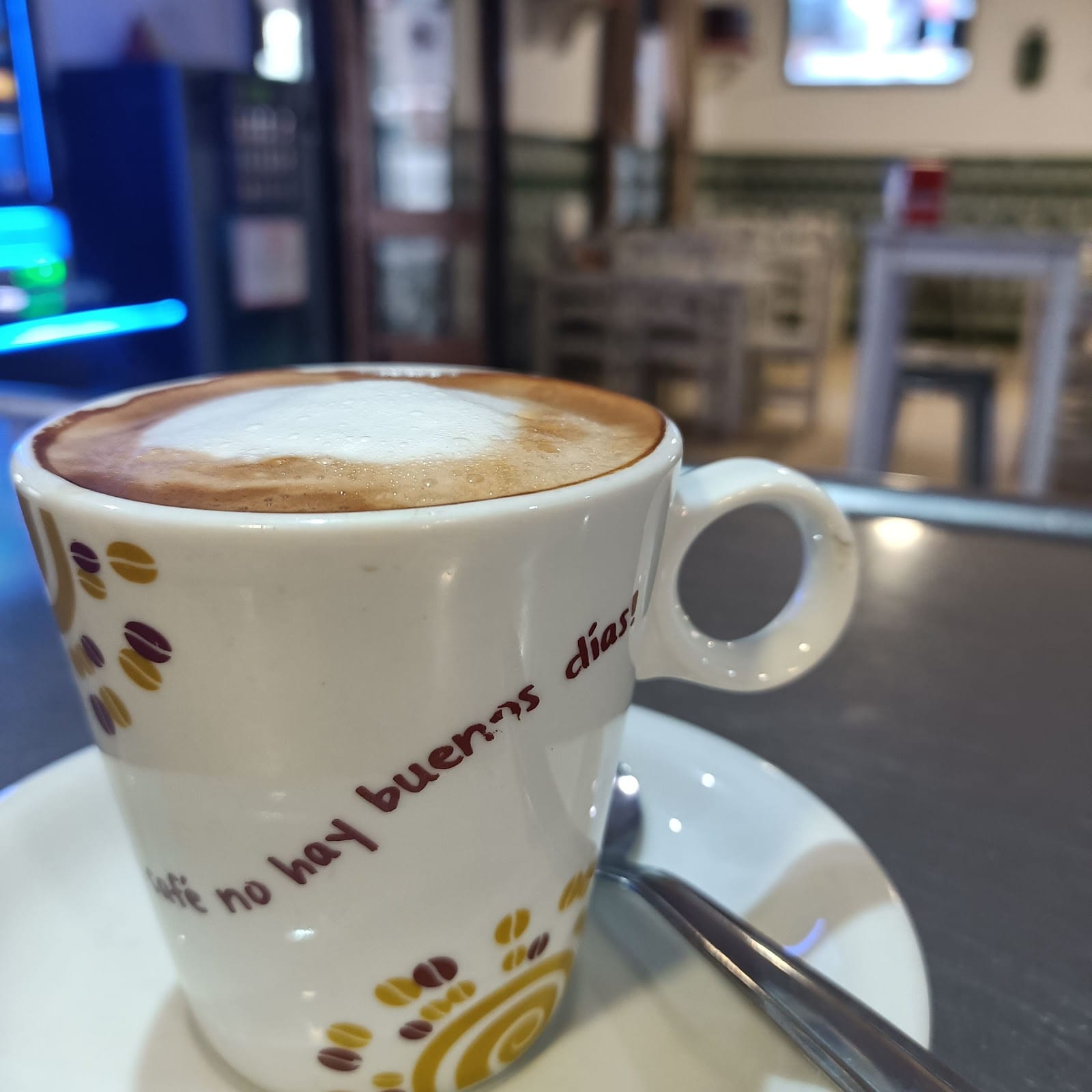 LEV CAFE&BAR