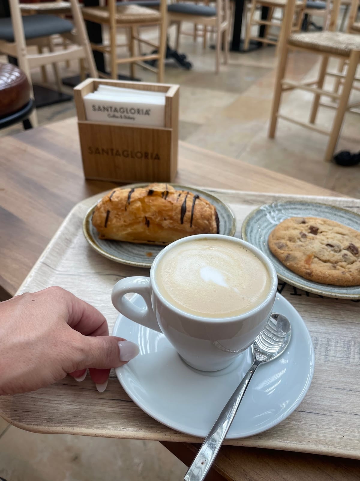 Santagloria Coffee & Bakery