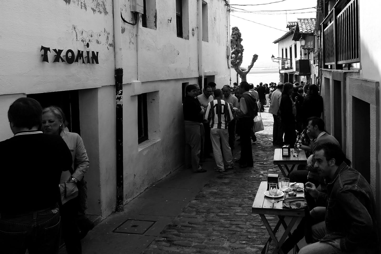 Cafe Los Fueros photo 4